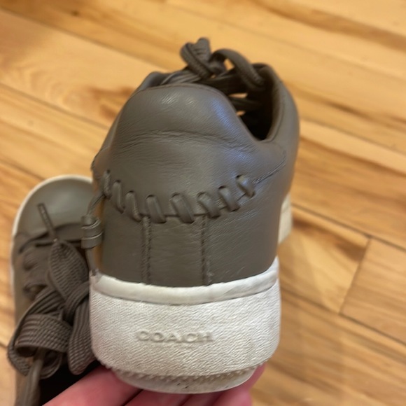 Brown leather Coach shoes - Picture 3 of 4